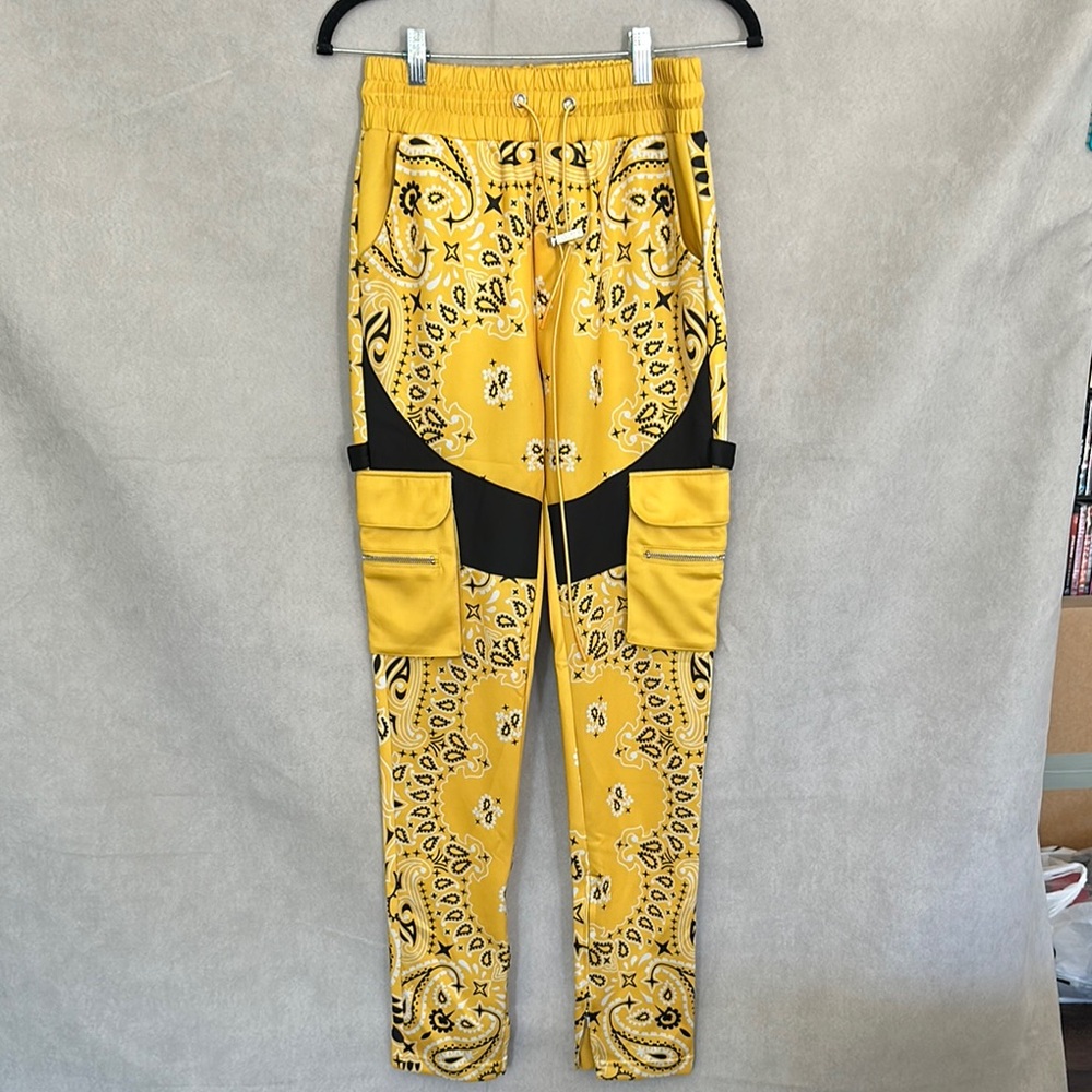 💥Guapi Yellow & Black Bandana Print Joggers. Size 32
